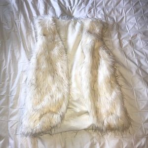 Fur vest
